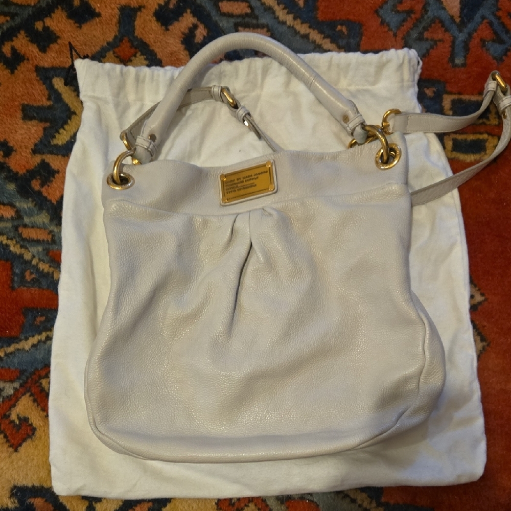 Marc by Marc Jacobs Cream Leather Shoulder Hobo Bag with Gold Hardware